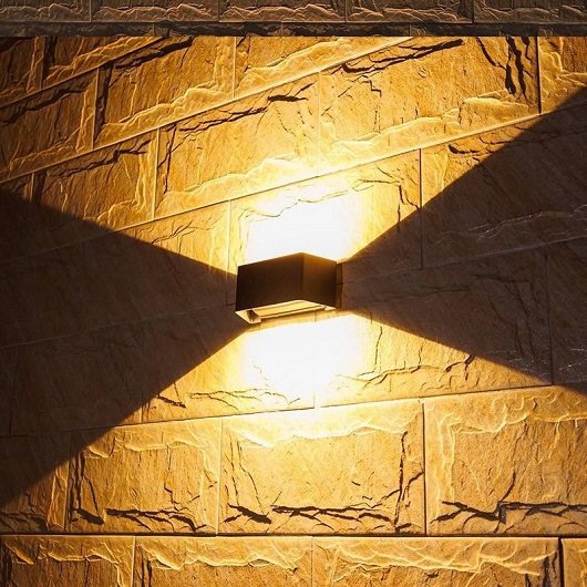 ĐÈN TƯỜNG NGOÀI TRỜI TPT-WL12180